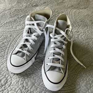 Converse High Tops